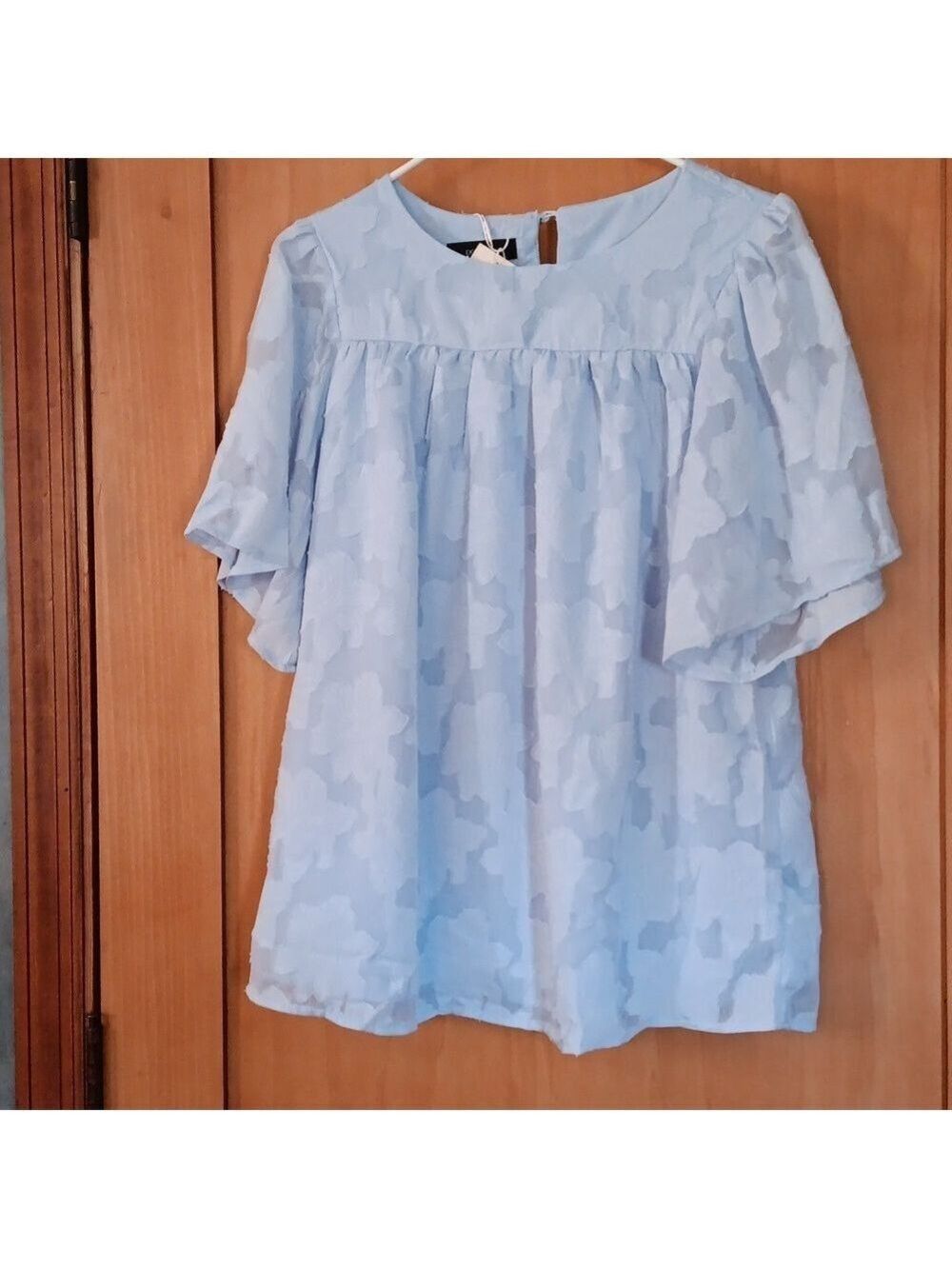 Dokotoo Womens Bell Sleeve Loose Fit Crewneck Blouse NWT Size M - Picture 2 of 10